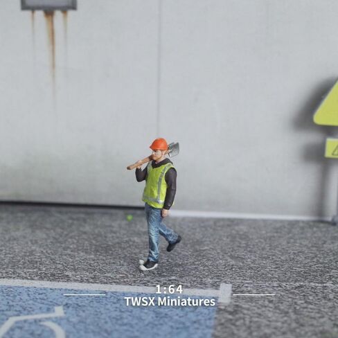 Workers Xarrying Shovels 1pc, 1:64 Scale, Eye Effects,Miniature People, Miniature Models, Suitable for DIY Landscapes, Matching and Macro Photography (Worker Carrying Shovel) in Saudi Arabia