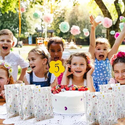 Ouligay 50PCS Plastic Wildflower Goodie Bags Reusable Party Favor Bags with Handles Vintage Floral Gift Bag Wildfloral Candy Treat Bag for Baby Shower Wedding Birthday Supplies Colorful in Saudi Arabia