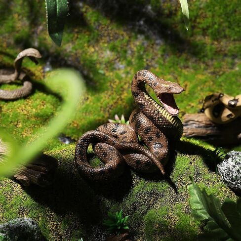 Sratte 26 Pcs Snake Animals Figures Diorama Kit, Plastic Snake Reptiles Toys Model Coral Snake Cobra Diorama Supplies for Back to School Gift Educational Learning Birthday Gift in Saudi Arabia