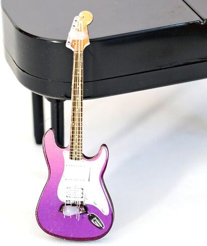 Miniature Guitar Model, 1:12 Scale, Purple, Miniature Instrument Guitar Model Decorative, Decorative Household Ornament Supplies in Saudi Arabia