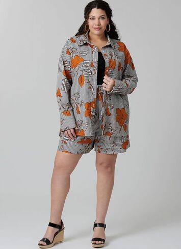 McCall's M8611AA Misses' Semi-Fitted Shirt, High-Rise Shorts and Pants Sewing Pattern Packet, Design Code M8611, Sizes 10-12-14-16-18 in Saudi Arabia