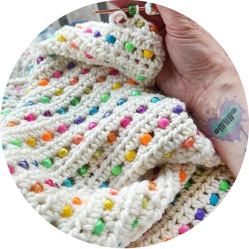 1000pcs Pony Beads Bulk for Bracelets,6 * 9mm Large Hole Colored Kandi Beads for Hair and Keychain Making,Friendship Necklace for Gift and DIY Crafts(Mixed Colors) in Saudi Arabia