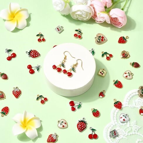 SUNNYCLUE 1 صندوق 40 قطعة 20 نمط سحر الفراولة الكرز سحر الفاكهة الحمراء السائبة الذهب والفضة سبائك معدنية المينا الصيف الفواكه القلب مربع على شكل المعلقات لصنع المجوهرات سوار DIY النتائج الحرفية in Kuwait