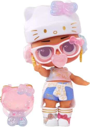 مضحك جداً. مفاجأة! يحب مساعدة Hello Kitty Tots في PDQ in Saudi Arabia