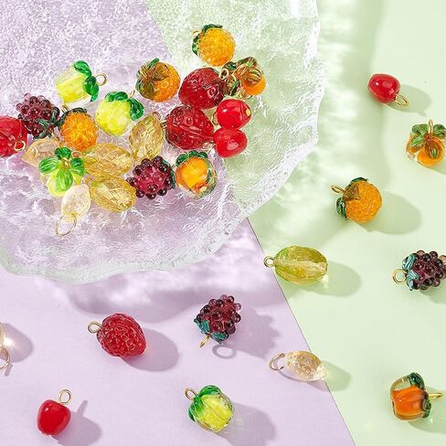 32 قطعة من بدلات زجاج الفاكهة من AHANDMAKER - 8 أنماط من سحر الفاكهة Lampwork - سحر الطعام الكريستالي - الأناناس والفراولة والعنب - صناعة المجوهرات المصنوعة يدويًا in Saudi Arabia