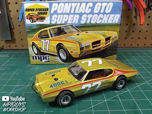 Round 2 MPC Pontiac GTO Super Stocker 1:25 Plastic Model Kit, Chrome (MPC939M) in Saudi Arabia