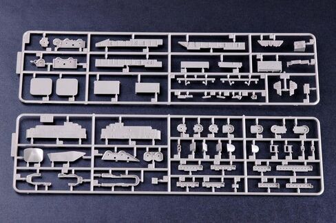 Trumpeter 1/700 USS Franklin CV13 Aircraft Carrier Model Kit in Saudi Arabia