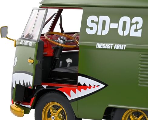 Solido 1:18 Kool Kombi Army Fighter 1950 in Saudi Arabia
