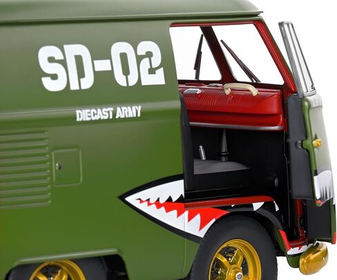 Solido 1:18 Kool Kombi Army Fighter 1950 in Saudi Arabia