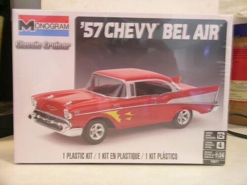 57 Chevy Bel Air Classice Cruiser Model Kit in Saudi Arabia
