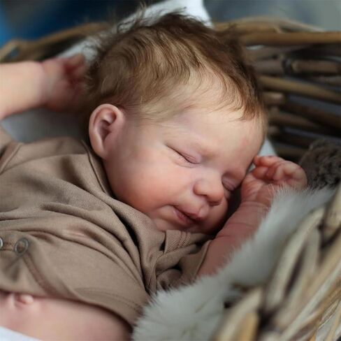 Lifelike Reborn Baby Dolls Boy Full Body Silicone Washable 18 Inch Soft Realistic Newborn Baby Doll Sleeping Baby Doll Boy Poseable Reborn Doll Toys Set Gift for Kids Age 3+ Girls in Saudi Arabia