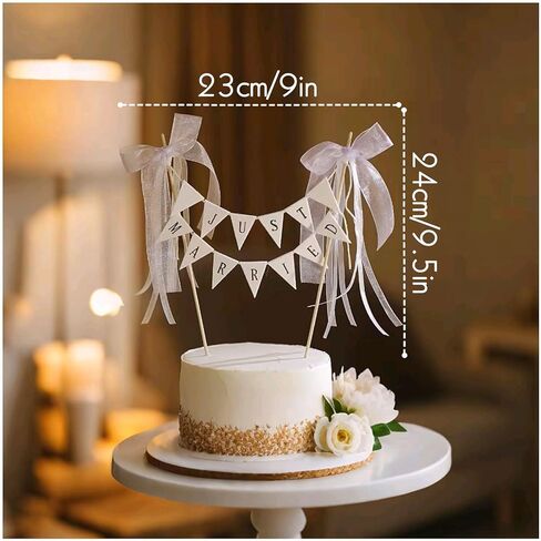 أغطية كعكة متزوجة فقط، قطعة علوية من الكعكة ريفية عتيقة متزوجة فقط، زينة كعكة الزفاف إكليل أو رايات الجبن، قوس من القماش القطني الرومانسي المصنوع يدويًا، شرابة، أعلام راية، عمود خشبي in Kuwait