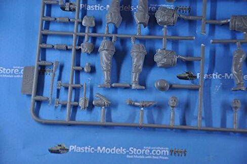 US PARATROOPERS 1944 AIRBORNE WWII 1/35 MASTER BOX 3511 in Saudi Arabia