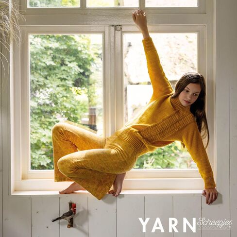 Scheepjes YARN Bookazine 18 - قضية الأسرة in Saudi Arabia