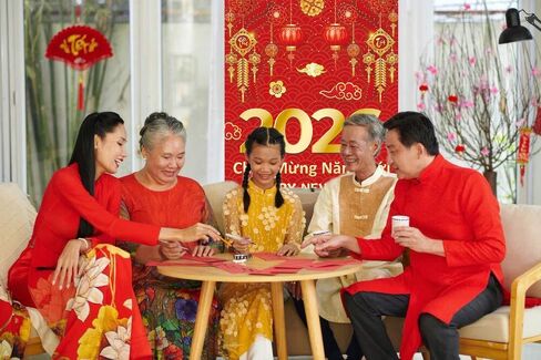 Vietnamese New Year Door Cover 2026 Lunar New Year Door Banner Tết Việt Photography Backdrop for Vietnam Spring Festival Party Decoration Supplies (36x72 inch (3x6FT)) in Saudi Arabia