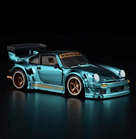 هوت ويلز RLC الحصري RWB بورش 930 in Saudi Arabia