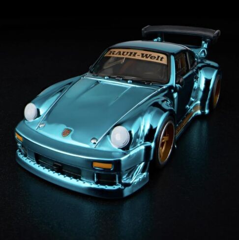 هوت ويلز RLC الحصري RWB بورش 930 in Saudi Arabia