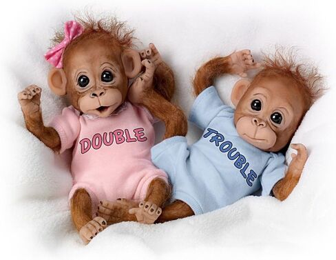 دمى Ashton-Drake Galleries Double Trouble Baby Orangutan Twin Dolls من سيندي سيلز، دمى قرد نابضة بالحياة يمكن وضعها مع شعر مطبق يدويًا وأزياء مخصصة in Saudi Arabia