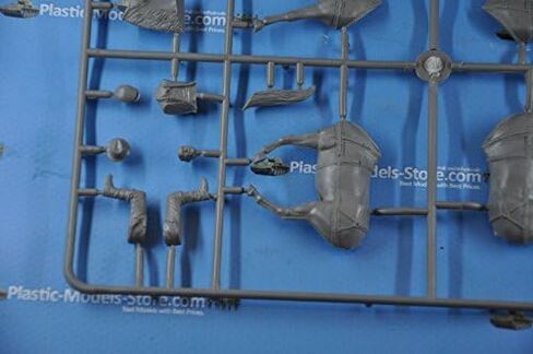 FRANCE 1944 US PARATROOPERS & CIVILIANS WWII 1/35 MASTER BOX 3578 in Saudi Arabia
