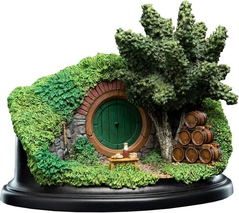 Weta Workshop Polystone - 15 Gardens Smial Hobbit Hole in Saudi Arabia
