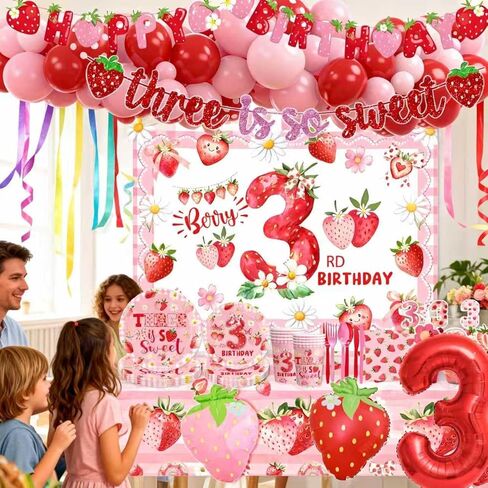 الفراولة زينة عيد الميلاد الثالث فتاة التوت الحلو لوحات عيد الميلاد الثالث والمناديل مجموعة مفرش المائدة راية خلفية بالون قبعة كعكة الزينة لفتاة تبلغ من العمر 3 سنوات in Saudi Arabia