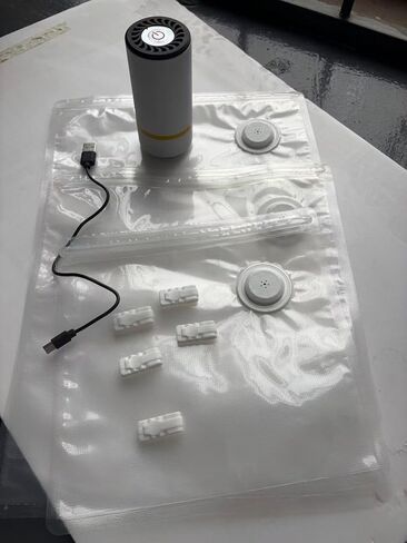 30 PCS Vacuum Sealer Bags Reusable, 3 Sizes Food Storage Bags for Sous Vide, Freezer & Vacuum Sealer Machine, BPA Free with Labels, Leak-Proof Valve Bag (-40°C to 100°C) in Kuwait