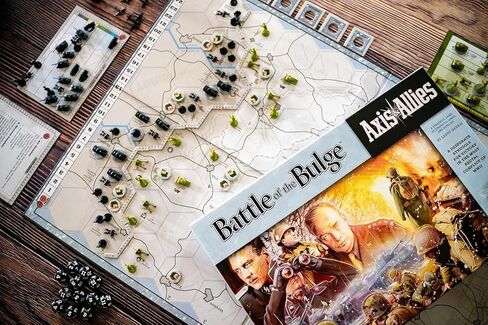 Renegade Games: Axis & Allies - Battle of The Bulge - لعبة لوحة إستراتيجية للحرب العالمية الثانية، ألمانيا أو الولايات المتحدة الأمريكية والمملكة المتحدة، لعبة حرب مصغرة، للأعمار من 14 عامًا فما فوق، لاعبان، 4 ساعات in Saudi Arabia