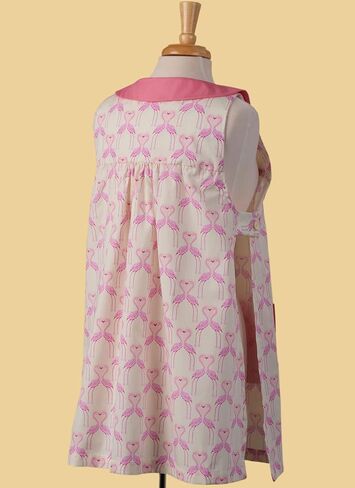 حزمة نمط خياطة مآزر إسكافي M8522A سهلة الصنع من McCall's M8522، رمز التصميم M8522، مقاسات XS-S-M-L-XL in Saudi Arabia