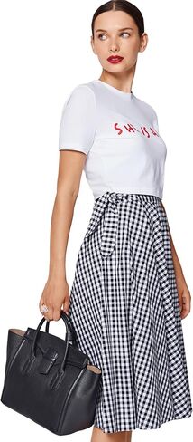 Burda Style X05690BURDA مجموعة أنماط خياطة تنانير الآنسة سهلة الصنع، رمز التصميم B5690، المقاسات 8-18 (34-44) in Kuwait
