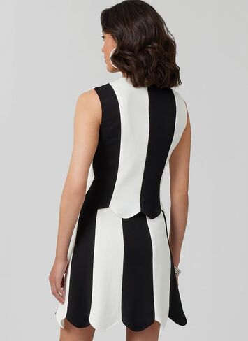 McCall's M8610Y5 Misses' Sleeveless Fitted Knit Top and Skirt Sewing Pattern Packet, Design Code M8610, Sizes 18-20-22-24-26 in Saudi Arabia