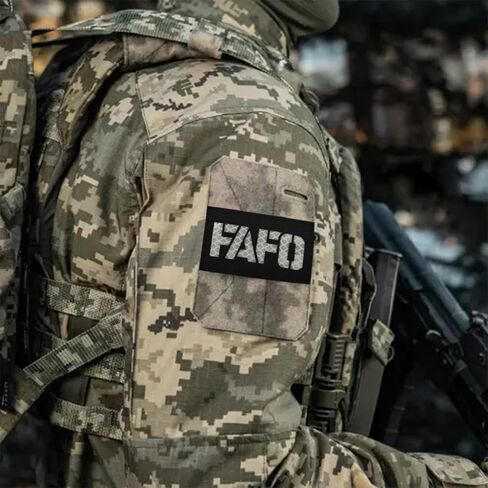 قطعتان من رقعة الخطاف والحلقة المرحة - رقع FAFO العاكسة، شارة الروح المعنوية العسكرية لحقائب الظهر التكتيكية، سترات الجيش، أحزمة الكلاب، سترات خدمة الحيوانات، السترات، الجينز، القبعات، المعدات التكتيكية in Saudi Arabia