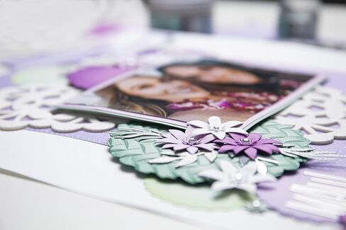 Sizzix Thinlits Die Set 15PK Winter Wreath by Lisa Jones | 666026 | Chapter 4 2022 Wafer, Grey in Saudi Arabia