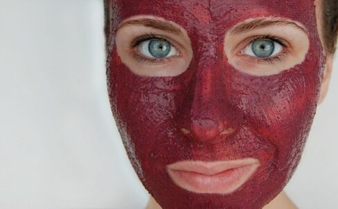 Red Clay, Edible Clay Chunks, Natural Organic Clay Mask, Natural Mud Mask - wt. 7 oz (200gm) in Saudi Arabia