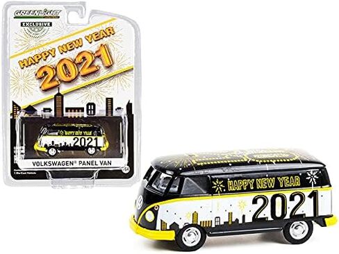 لوحة فان Happy New Year 2021" ""Hobby حصريًا 1/64 نموذج Diecast من Green Light in Saudi Arabia