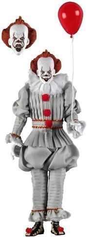 NECA 2017 IT: Pennywise - مجسم عمل بمقياس الملابس مقاس 8 بوصات in Saudi Arabia