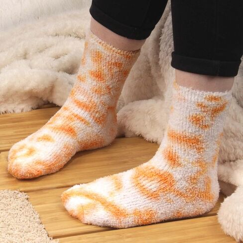 جوارب BambooMN النسائية Fuzzy Warm Fluffy Tie-Dye الملونة المرحة - زوجان in Saudi Arabia