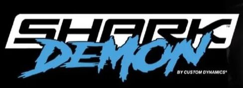 مصباح أمامي LED للأداء القانوني المخصص للشارع من Dynamics® Shark Demon™ متوافق مع Harley Road Glide in Kuwait