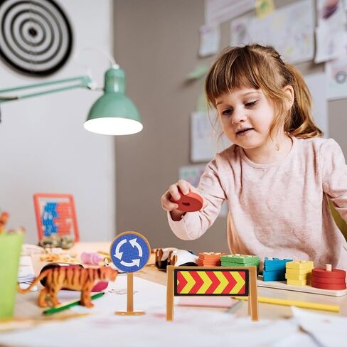 30 قطعة من مجموعة لعب إشارات المرور للأطفال من DOITOOL، وأضواء توقف صغيرة وعلامة طريق، ألعاب حاجز مرور مخروطية للشارع، ألعاب تعليمية صغيرة لإشارة المرور للأولاد والبنات، ملحقات تعليمية in Kuwait