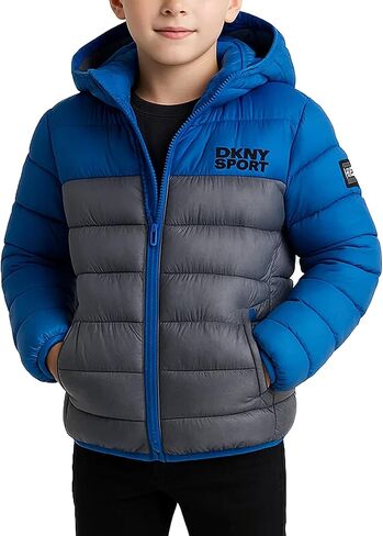 سترة DKNY خفيفة الوزن للأولاد - سترة واقية مبطنة منتفخة - معطف مقاوم للطقس للأولاد (المقاسات: 8-20) in Kuwait