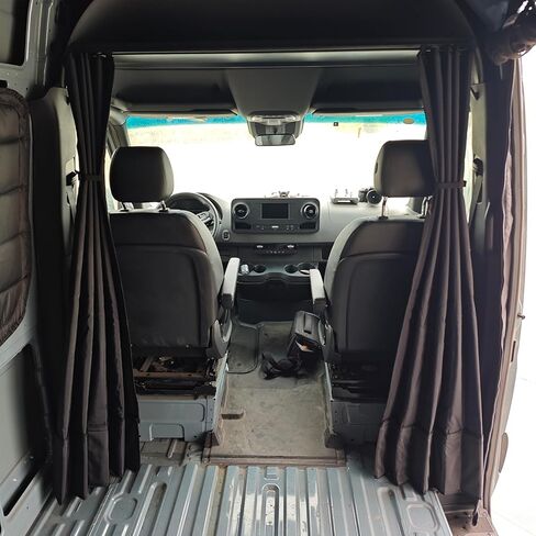 ستارة كابينة الخصوصية لسيارة Mercedes-Benz Sprinter ذات السقف العالي، 2007-حاليًا، شاشة مقسمة للكابينة وأماكن المعيشة، إغلاق مغناطيسي، بدون قضيب ستارة in Kuwait