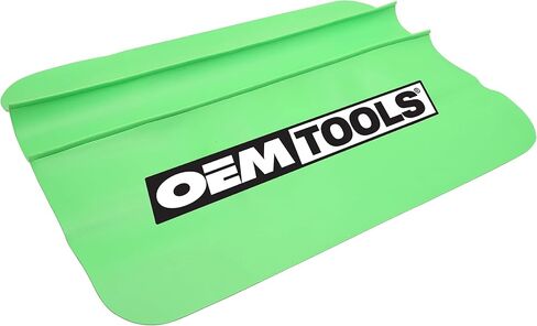 oemtools 24902 غطاء حاجز الفينيل الأخضر، 27 بوصة × 34 بوصة غطاء إصلاح السيارة، واقي حاجز السيارة للميكانيكا، حصيرة تحمل الأدوات في مكانها، الفينيل الثقيل المقاوم للمواد الكيميائية يحمي الأسطح in Kuwait