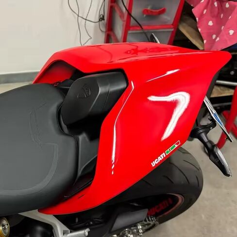 غطاء مقعد خلفي جديد من ألياف الكربون للدراجات النارية لـ DUCATI Superleggera Panigale V2 V4 V4S V4R لملحقات Streetfighter V4/S V2 (أسود غير لامع) in Kuwait