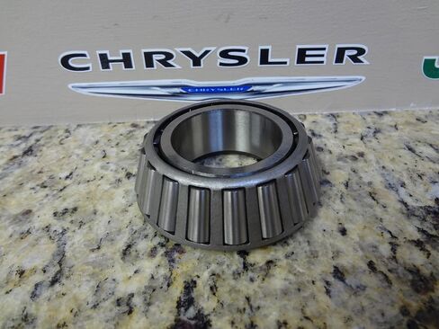 كرايسلر دودج جيب محرك ترس جديد يحمل مصنع موبار الخلفي OEM 2800484 in Kuwait