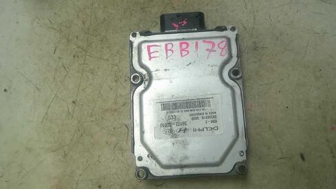 وحدة التحكم في حقن الوقود 3.3L تناسب 13-18 Santa FE 39172-3C010 391723C010 in Kuwait