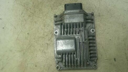 وحدة التحكم في حقن الوقود 3.3L تناسب 13-18 Santa FE 39172-3C010 391723C010 in Kuwait