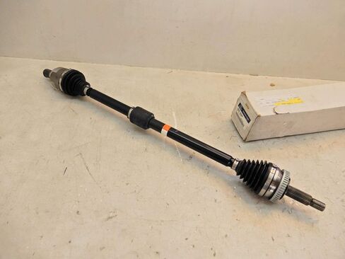 Genuine Hyundai 49501-3Q360 CV Joint Assembly, Right in Saudi Arabia