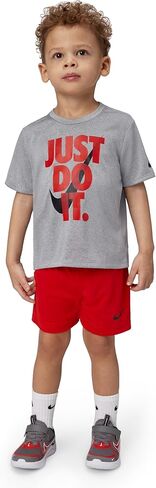 طقم ملابس Nike Dri-FIT Just Do It للأولاد مكون من قطعتين وشورت شبكي in Kuwait
