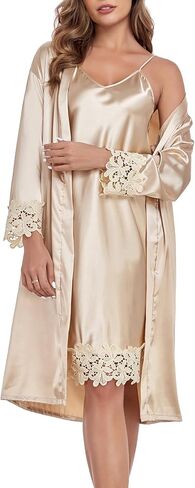 طقم رداء حريري نسائي من VintageClothing مع ثوب نوم مكون من قطعتين طقم بيجامات من الدانتيل رداء ساتان مثير مع ملابس داخلية قصيرة برقبة على شكل V in Kuwait