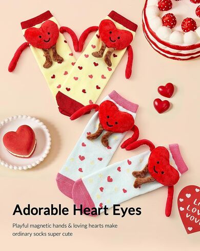 Belloxis 2-Pack Valentine’s Day Magnetic Heart Socks for Kids, Cute Hand-Holding Cotton Crew Socks Gifts in Saudi Arabia