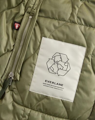 Everlane ReNew Quilted Vest in Saudi Arabia